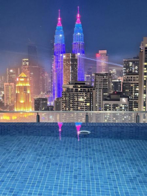 THE LUXE INFINITUM SUITE at KL CITY